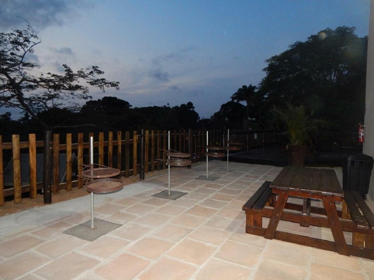 Hippo Lodge Apartments Saint Lucia Estuary Extérieur photo