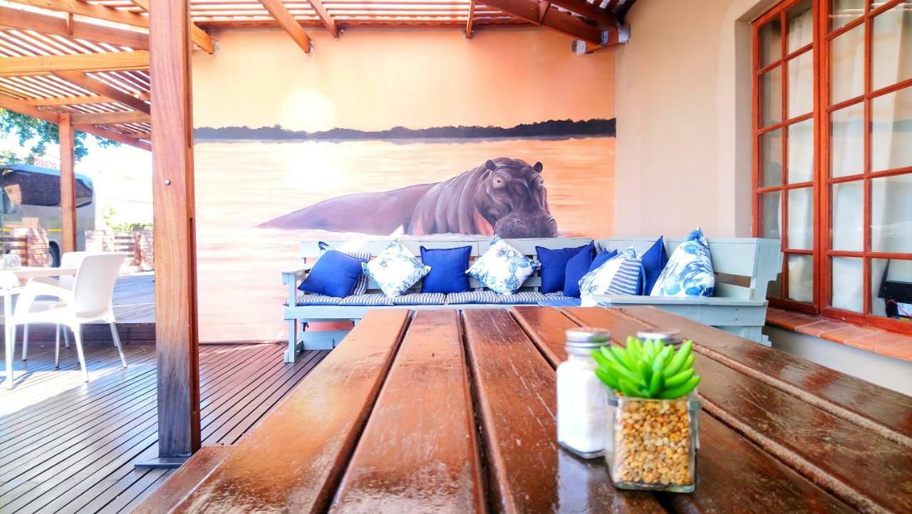 Hippo Lodge Apartments Saint Lucia Estuary Extérieur photo