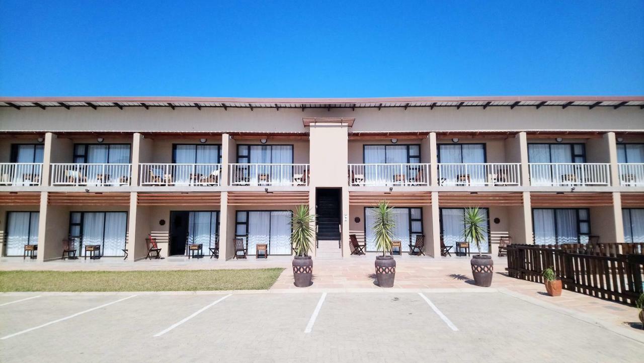 Hippo Lodge Apartments Saint Lucia Estuary Extérieur photo